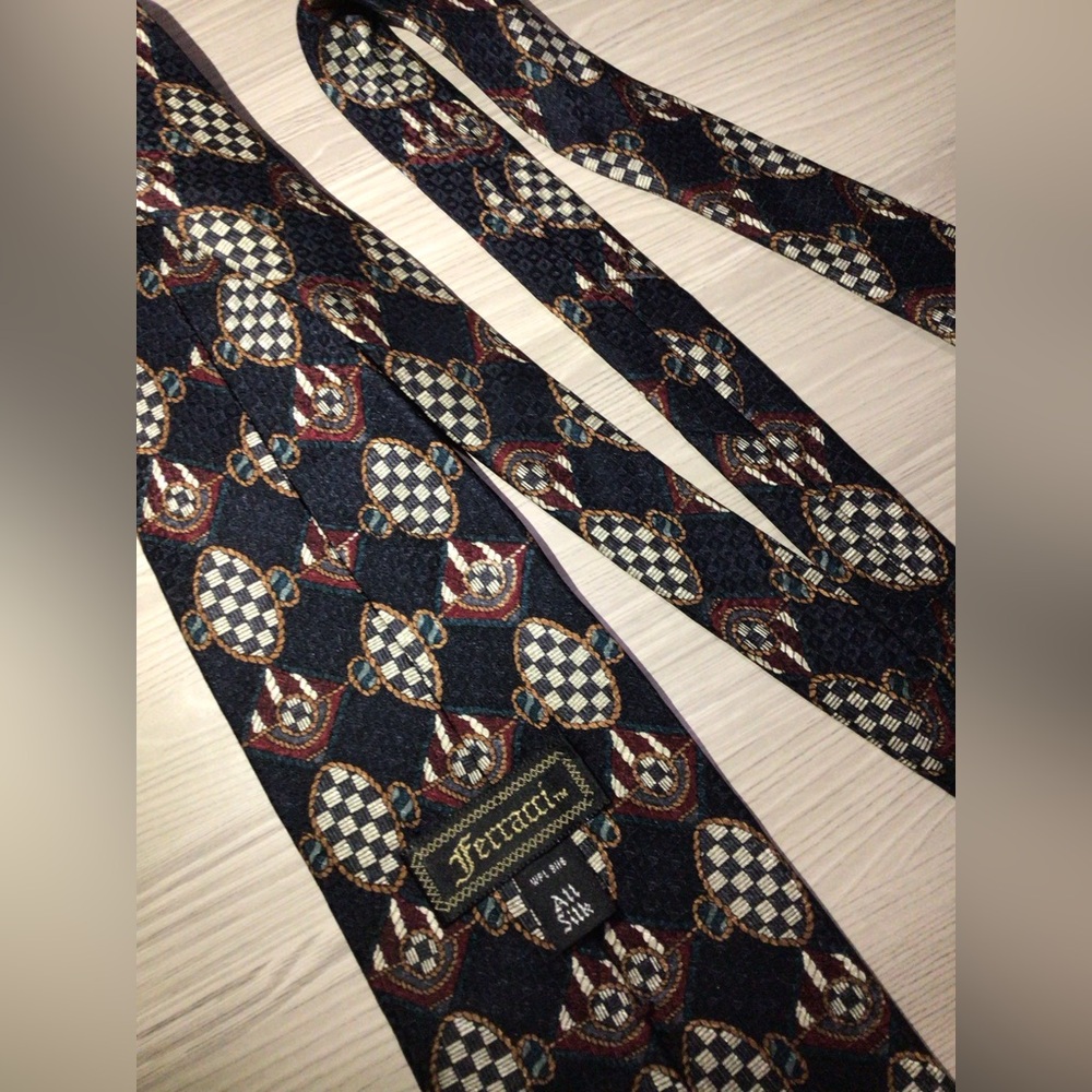 Men’s Ferracci ALL SILK Neck Tie BLUE Patterned